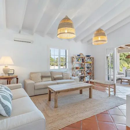 Preciosa En El Campo Apartmán